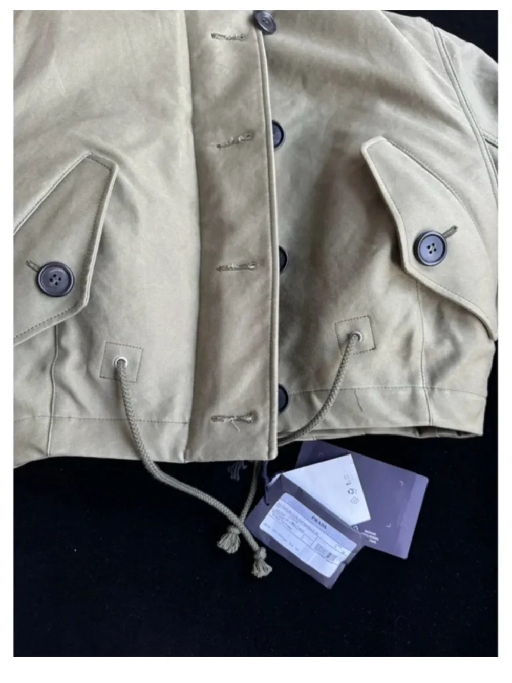 Prada Military Green Fall / Winter 2023
Jacket With Hood by raf Simons for Prada - Picture 8 of 9